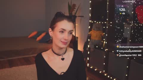 Snapshot of bananya_kitty chatting on 8, 2, 2025 Ellen and online show from 8, 2, 2025