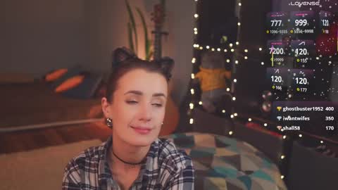 Snapshot of bananya_kitty chatting on 11, 3, 2025 Ellen and online show from 11, 3, 2025