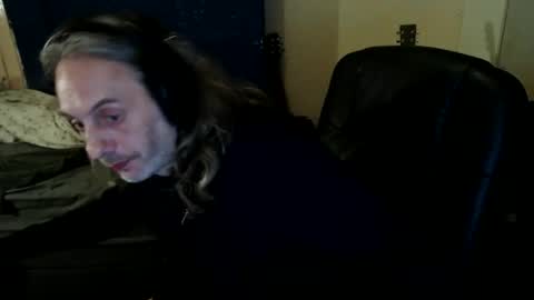 bangintoleather online show from 16, 4, 2026