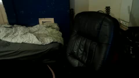 bangintoleather online show from 20, 4, 2026