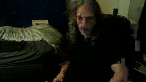 Snapshot of bangintoleather chatting on 5, 7, 2026 bangintoleather online show from 5, 7, 2026