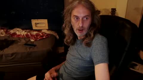 Snapshot of bangintoleather chatting on 8, 7, 2026 bangintoleather online show from 8, 7, 2026
