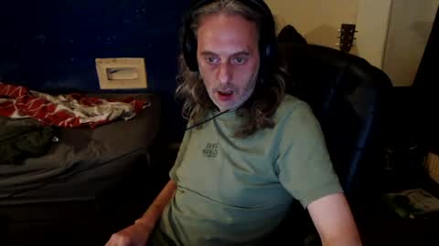 Snapshot of bangintoleather chatting on 14, 7, 2026 bangintoleather online show from 14, 7, 2026