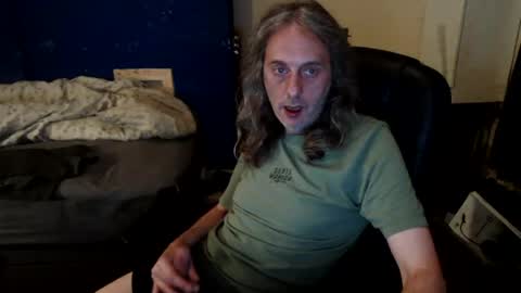 Snapshot of bangintoleather chatting on 23, 7, 2026 bangintoleather online show from 23, 7, 2026