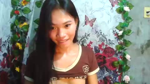 Snapshot of baninay810654 chatting on 18, 7, 2026 baninay810654 online show from 18, 7, 2026