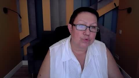 barbaraturners online show from 8, 11, 2025