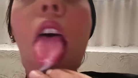 barbi_boobs online show from 19, 4, 2026