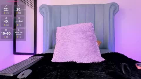 Snapshot of barbie_boy_ chatting on 24, 4, 2026 I work from home this is my room 3 online show from 24, 4, 2026