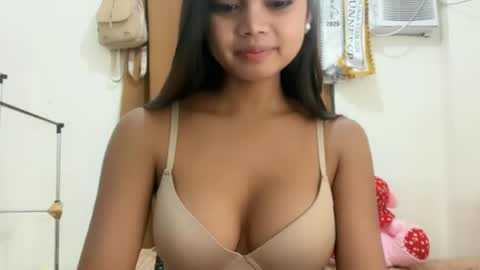 Snapshot of barbie_fuckdoll chatting on 14, 7, 2026 barbie_fuckdoll online show from 14, 7, 2026