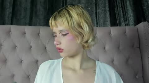 Snapshot of barbieambarx chatting on 12, 5, 2026 Barbie online show from 12, 5, 2026