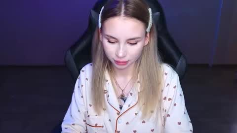 Snapshot of barbieee_doll chatting on 1, 3, 2025 Eva online show from 1, 3, 2025