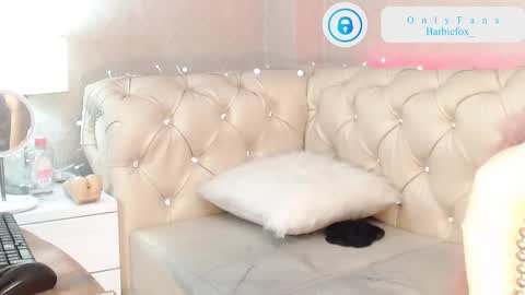 Snapshot of barbiefox_ chatting on 2, 3, 2025 barbiefox_ online show from 2, 3, 2025