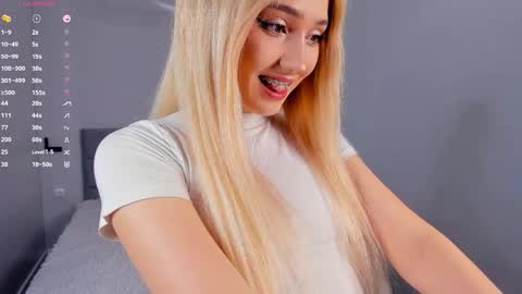 Snapshot of barbimia chatting on 12, 4, 2026 Mia online show from 12, 4, 2026