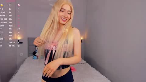 Snapshot of barbimia chatting on 17, 5, 2026 Mia online show from 17, 5, 2026