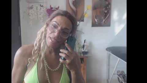 bardotbigcocktsx online show from 11, 2, 2025