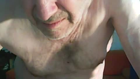 Snapshot of bassistamp chatting on 21, 6, 2026 bassistamp online show from 21, 6, 2026
