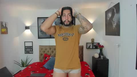 bastian_jones1 online show from 3, 11, 2025