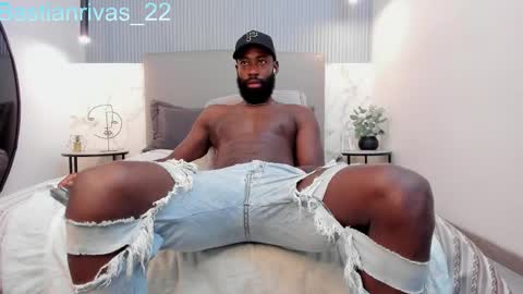 Snapshot of bastianrivas chatting on 17, 10, 2025 Bastian. online show from 17, 10, 2025