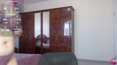 Lara online show from 23, 12, 2024