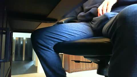 BateBro13 online show from 7, 3, 2026