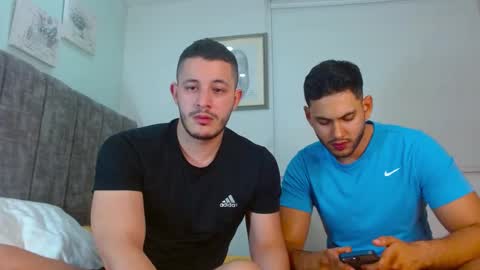 Snapshot of batmayrobin6 chatting on 24, 2, 2025 batmayrobin6 online show from 24, 2, 2025