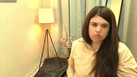 Snapshot of battymoll chatting on 17, 5, 2026 battymoll online show from 17, 5, 2026