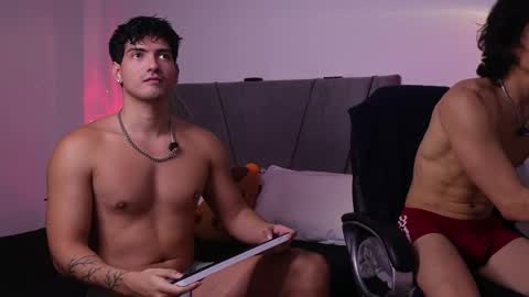 Snapshot of bbbeachboy chatting on 11, 5, 2026 Valentino online show from 11, 5, 2026