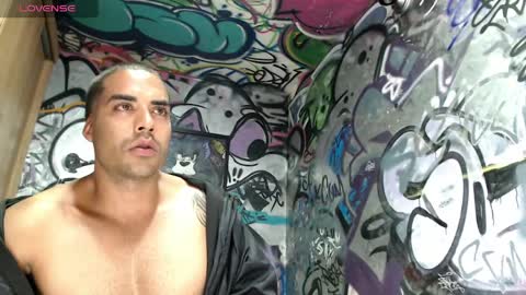 Snapshot of bbc_monster1 chatting on 21, 4, 2026 Justin online show from 21, 4, 2026