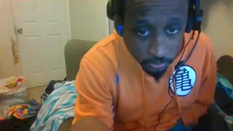 rocker n queen online show from 6, 12, 2024