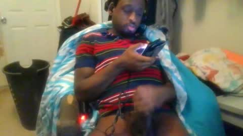 rocker n queen online show from 6, 2, 2025