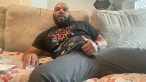 Snapshot of bbcfun44 chatting on 12, 2, 2025 Zaddy online show from 12, 2, 2025