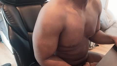 bbcthomas123112 online show from 19, 4, 2026