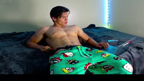 unknown online show from 5, 12, 2025