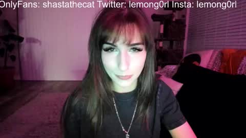 Snapshot of bbshasta chatting on 20, 11, 2025 Shasta online show from 20, 11, 2025