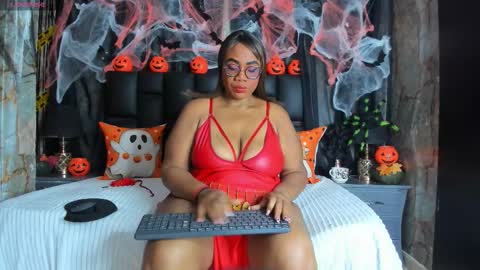 Snapshot of bbwlatina01 chatting on 21, 10, 2025 Bbwlatina01 online show from 21, 10, 2025