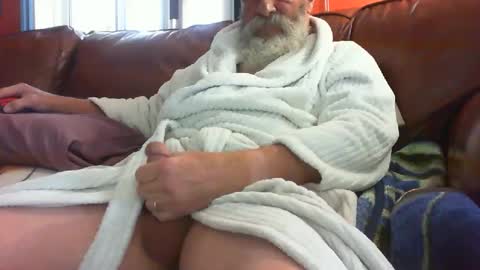 bbwlvr16 online show from 6, 1, 2025