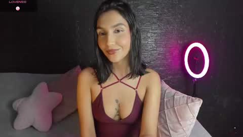 Snapshot of bby_salome_ chatting on 17, 6, 2026 salom online show from 17, 6, 2026