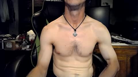 bchillin28 online show from 22, 9, 2025