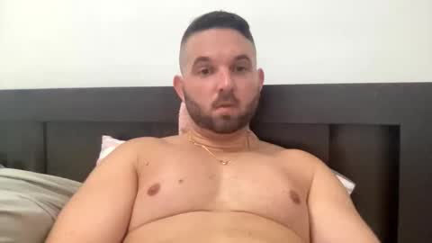 Snapshot of beachboyhardonyou chatting on 28, 11, 2025 beachboyhardonyou online show from 28, 11, 2025