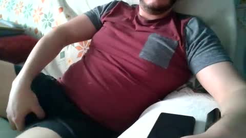 Snapshot of bearchaser97 chatting on 2, 12, 2024 bearchaser97 online show from 2, 12, 2024