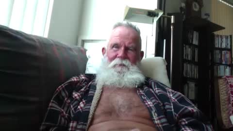 beardbushy online show from 19, 9, 2025