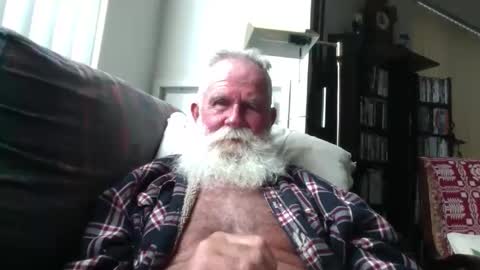 beardbushy online show from 7, 10, 2025