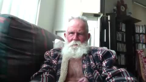 beardbushy online show from 8, 10, 2025