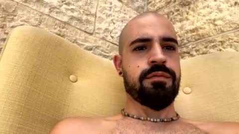Ask me online show from 11, 10, 2025