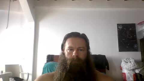 Snapshot of beardeddonkey88 chatting on 15, 10, 2025 beardeddonkey88 online show from 15, 10, 2025