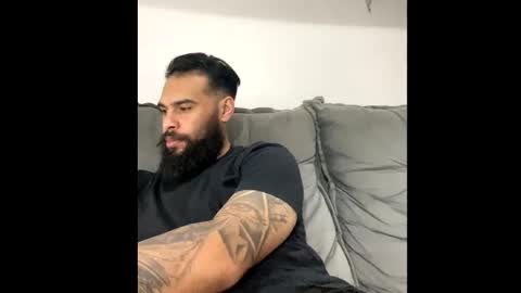 Min online show from 6, 10, 2025