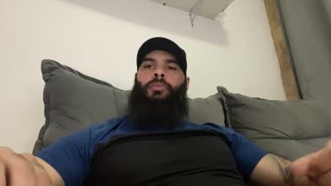 Snapshot of beardmax chatting on 3, 6, 2026 Min online show from 3, 6, 2026