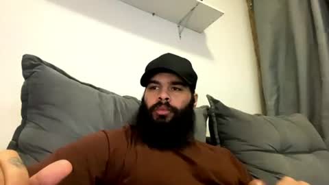 Snapshot of beardmax chatting on 28, 6, 2026 Min online show from 28, 6, 2026