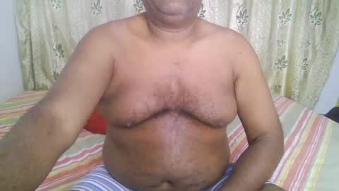 Snapshot of beargryzzly chatting on 4, 1, 2025 Grizzly online show from 4, 1, 2025