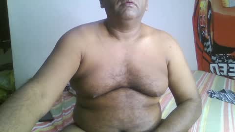 Snapshot of beargryzzly chatting on 26, 1, 2025 Grizzly online show from 26, 1, 2025